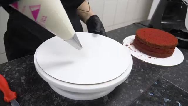 Блок 9  Двухъярусный свадебный торт  Красный бархат