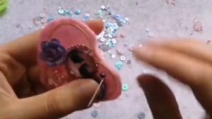 9 Брошь "Девочка в кокошнике ВЕСНА" /Мастер - класс брошь "Девочка в кокошнике" /Цветы из пайеток