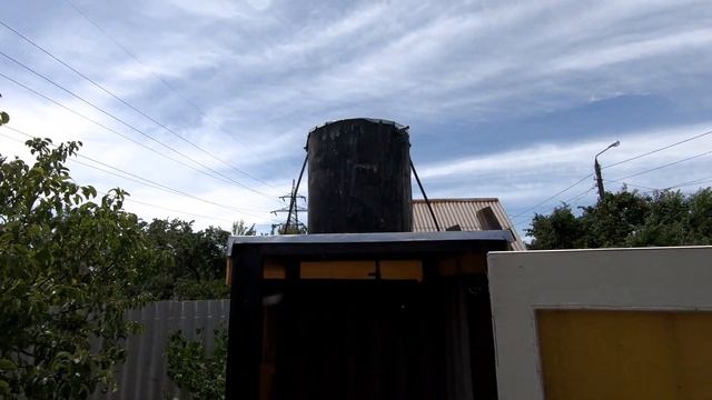 Летний душ. Летняя душевая кабинка своими руками! Обзор! смотреть онлайн