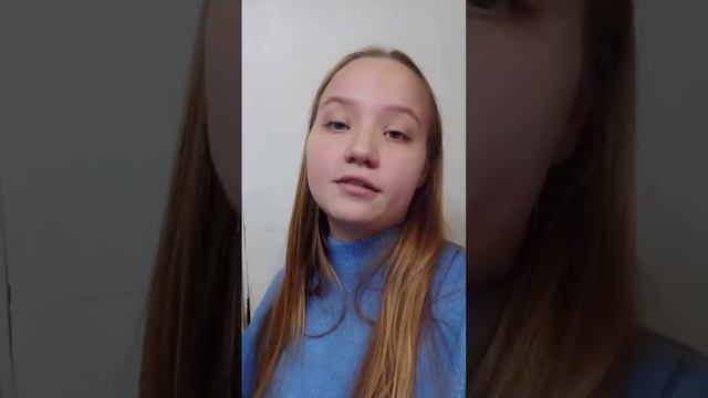 Графический дизайнер. Доход очень сильно упал, пришла в BL за новыми возможностями