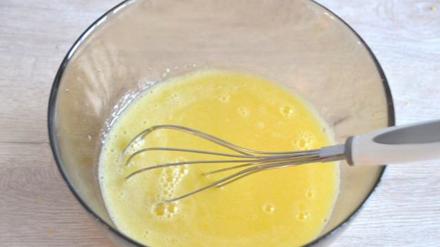 Лимонный торт с белковым кремом