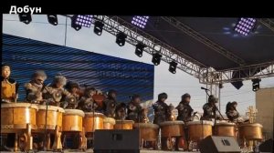 Добун.  День Республики.  Мужской осуохай