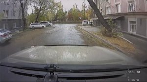 Lexus LX570. Работа гидроподвески на плохой дороге при правильном давлении.