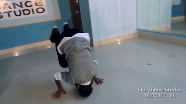 Hard Hard Song | Batti Gul Meter Chalu | Dance Video | Viral Arya Choreography|Sky Dance Studio смотреть онлайн