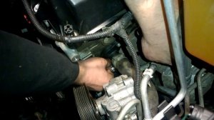 Замена термостата и антифриза на CHRYSLER 300C 2 7L ЧАСТЬ   2