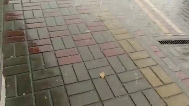 На Липецк обрушился град смотреть онлайн