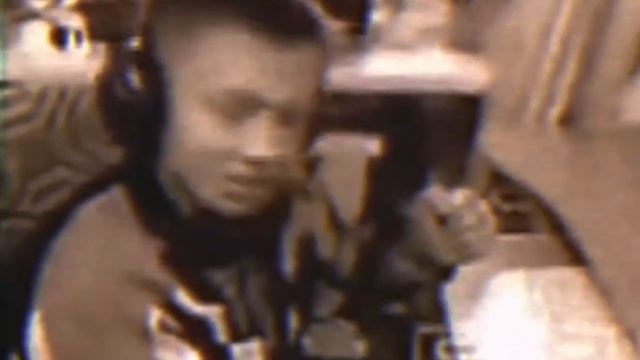 Минус три в стиле VHS