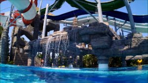 Водные горки - водопад . Отдых в Турции в Royal Holiday Palace . Water slides.