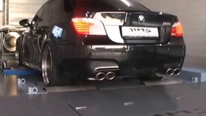 звук выхлопа BMW M5 e60 V10