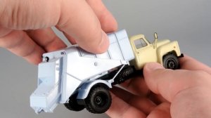 53М Мусоровоз из СССР на базе ГАЗ-53А || SSM || Масштабная модель 1:43