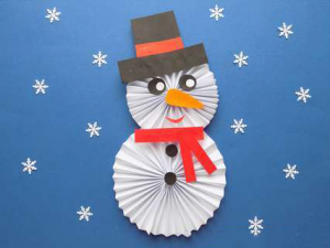 видеоурок "Снеговик из бумаги гармошкой"