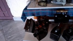 Старинные утюги на углях. Выставка "Утюги на все лады". Музей утюга в Мозырском замке.Irons museum.