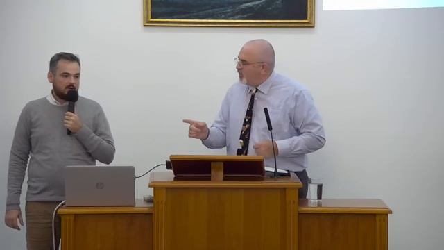 Un tată, două mame, doi copii (Pt. 2) - Un padre, due mamme, due figli (Pt. 2) - Alexandru Barbos смотреть онлайн