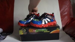 Skechers Kids Datarox-Hydrometer Light-Up Sneaker мигающие кроссовки Скетчерс