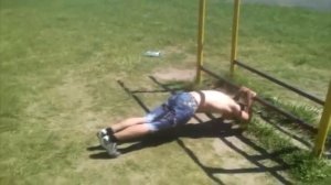 Парень начал качаться  в 16лет,смотрите какой он сейчас!?