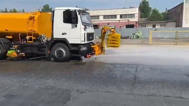 Поливомоечная машина ОРС 07М