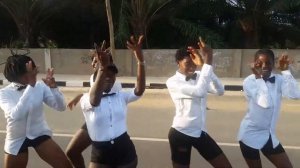 As melhor bailarinas de Angola com a Mexe Tudo a darem o Saltita