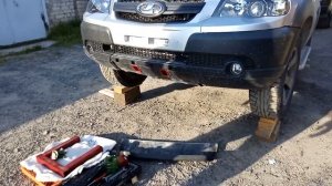 Подъём Нивы за передок с помощью реечного домкрата.