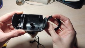 Утопил и спалил китайскую блютуз колонку