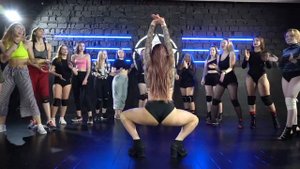 ЯНА КОПЫЛОВА//TWERK