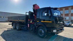Бортовой Камаз-65115 с КМУ Fassi F245A.0.22 в черном цвете.