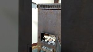 Печь-буржуйка с вентилятором. Высокий КПД. Энергоемкая печь. Burning stove for the garage with fan.