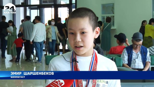 В Кыргызстане начали выдавать новые паспорта