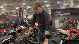 Husqvarna Norden 901 vs KTM 890 Adventure - Which One to Buy?