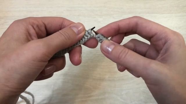 Варежки: набор петель, распределение на 4 спицы, соединительная петля смотреть онлайн