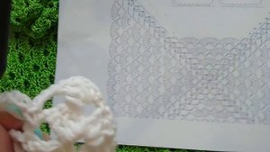 Кофточка из 2 квадратов связанных от середины