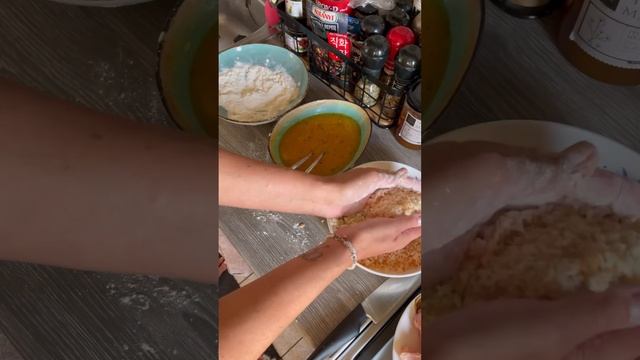 Такие котлеты по-киевски получатся точно у всех .Очень сочные и вкусные .#котлетыпокиевски