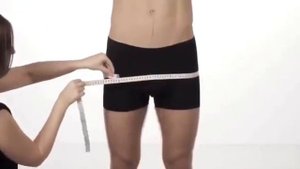 Замеры обхвата бёдер