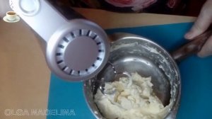 МАСЛО  ИЗ СМЕТАНЫ__пять минут и готово ароматное вкусное масло