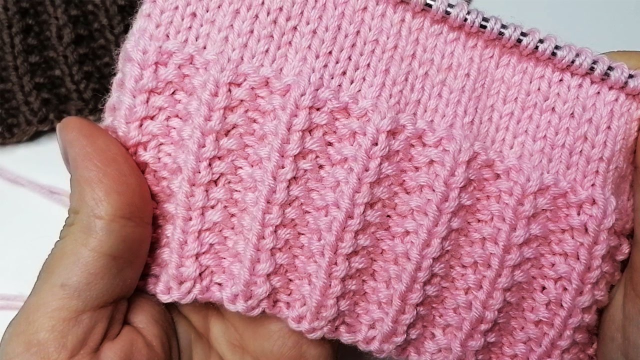 Красивая двухстороняя резинка спицами - для шапок, снудов, кардиганов и т.д смотреть онлайн