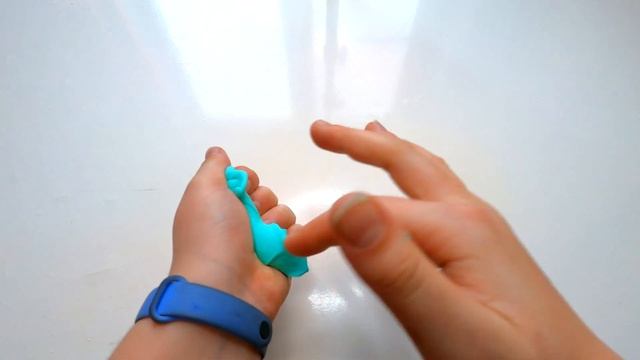 Как сделать слайм из жвачки / Слайм из клея карандаш из пластилина / Рецепт лизуна из лака для воло смотреть онлайн