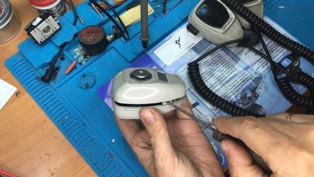 Ремонт тангенты Motorola HMN1056D смотреть онлайн