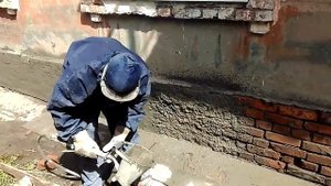 штукатурка цементно песчанной смесью хоппер ковшом