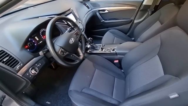 HYUNDAI i40 Wagon 1.6 CRDi DCT Business смотреть онлайн