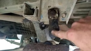 Замена задних втулок на передних рессорах,без снятия рессор.