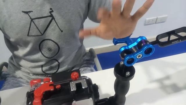 เรียนรู้กับ ครูเบียร์ ประกอบอุปกรณ์ ถ่ายรูปใต้น้ำ Olympus tg5 + ไฟฉายดำน้ำ Fenix SD11 смотреть онлайн