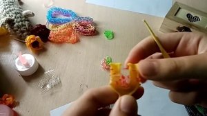 КЛУБНИЧКА из РЕЗИНОК на РОГАТКЕ /плетение из резинок /Kety Dream.