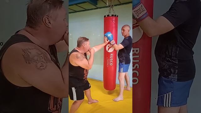 БОКС boxing отрезок окончания удара ("вектор вложения удара")