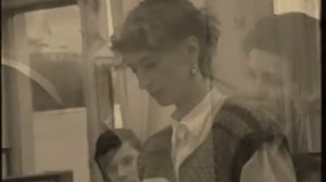 Зара Харатьян - Когда уйдём со школьного двора