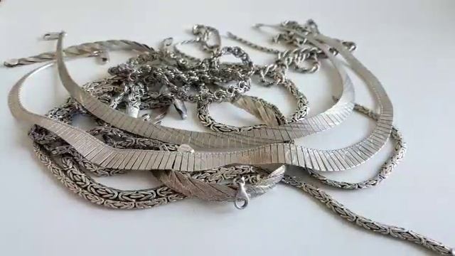 Мои серебряные цепочки . Есть покупочка ?