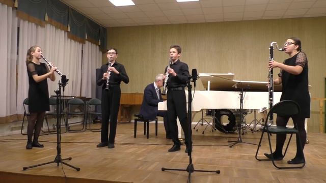 В. А. Моцарт Маленькая ночная серенада I часть. Ансамбль - Колесникова Жуков Адамович Семыкина