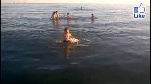 Купаемся на море! Лето ! Море ! Пляж ! Супер ! Каникулы !