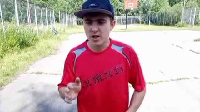 ⚽Обучения чеканки мяча или как правильно набивать на обеих ногах. Подробный обзор на YouTube канале смотреть онлайн