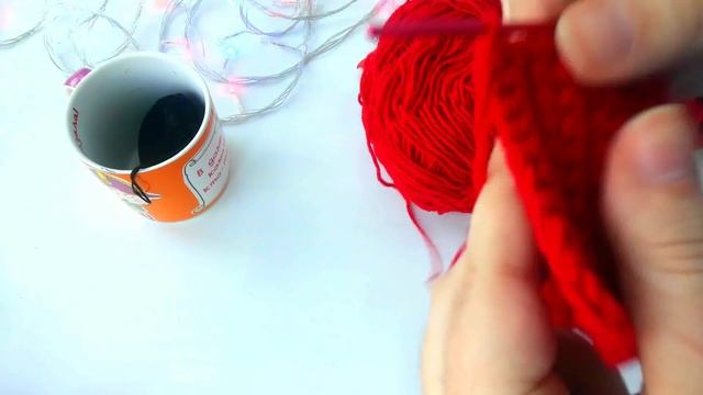 ❊ DIY: ВЯЗАНЫЙ ЧЕХОЛ ДЛЯ КРУЖКИ ❊