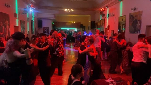 THE BEST AND MOST POPULAR MILONGAS IN BUENOS AIRES смотреть онлайн