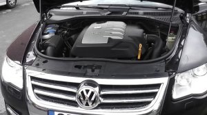 VW Touareg HD 2.5 R5 TDI 174 PS Engine Sound